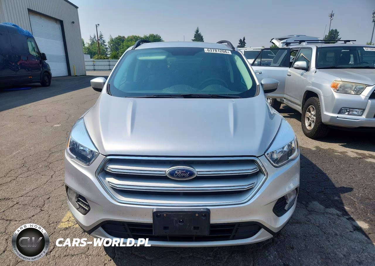 2018 Ford Escape Se VIN:1FMCU9GD7JUC60948 - 5