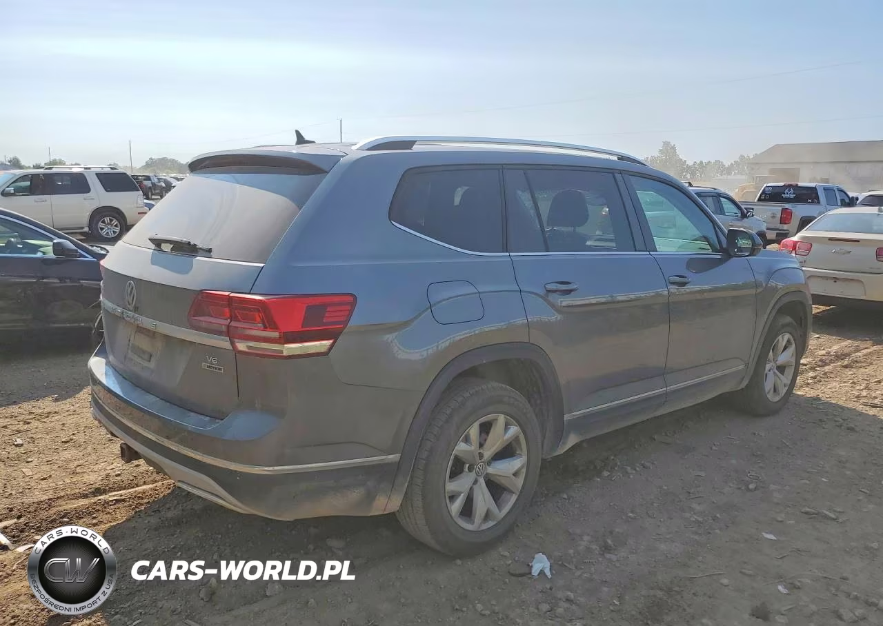 2018 Volkswagen Atlas Sel VIN:1V2MR2CA9JC544650 - 3