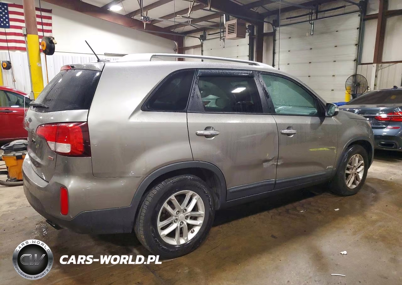 2014 Kia Sorento Lx VIN:5XYKTDA65EG508525 - 3