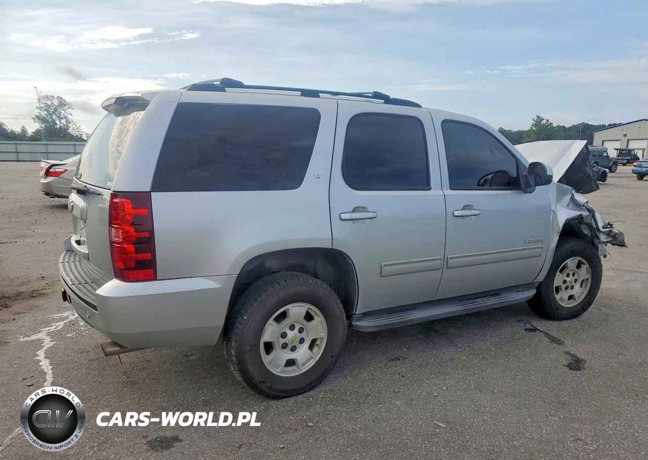 2013 Chevrolet Tahoe K1500 Lt VIN:1GNSKBE00DR220352 - 3