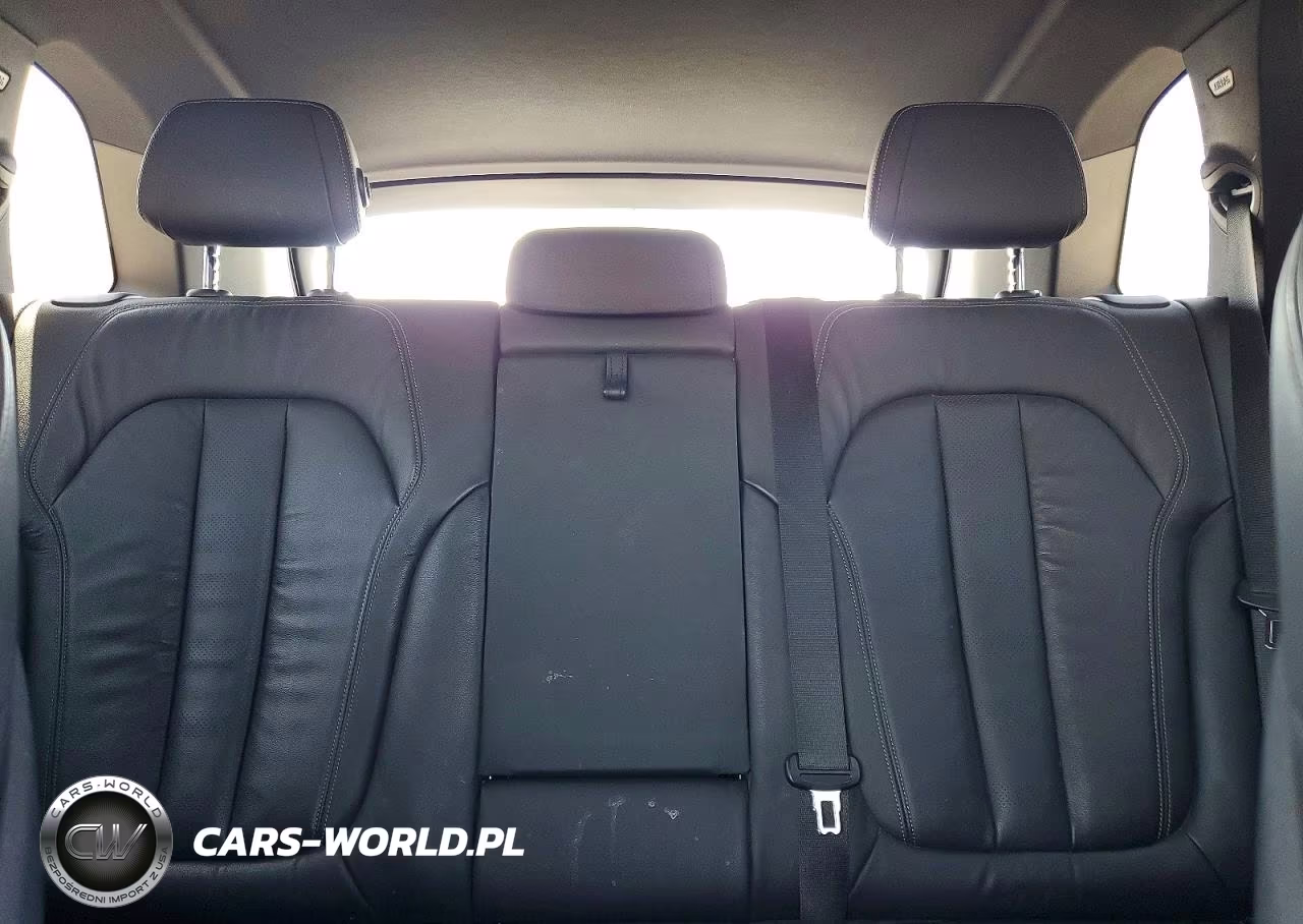 2019 BMW X5 xDrive40I VIN:5UXCR6C54KLK88649 - 10