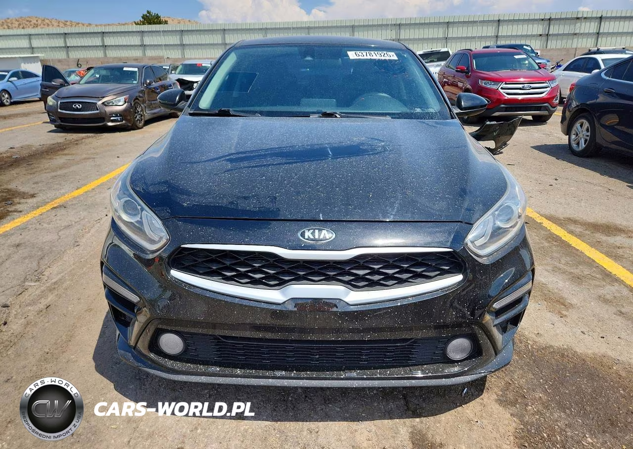 2019 Kia Forte Lxs VIN:3KPF24AD8KE052418 - 5