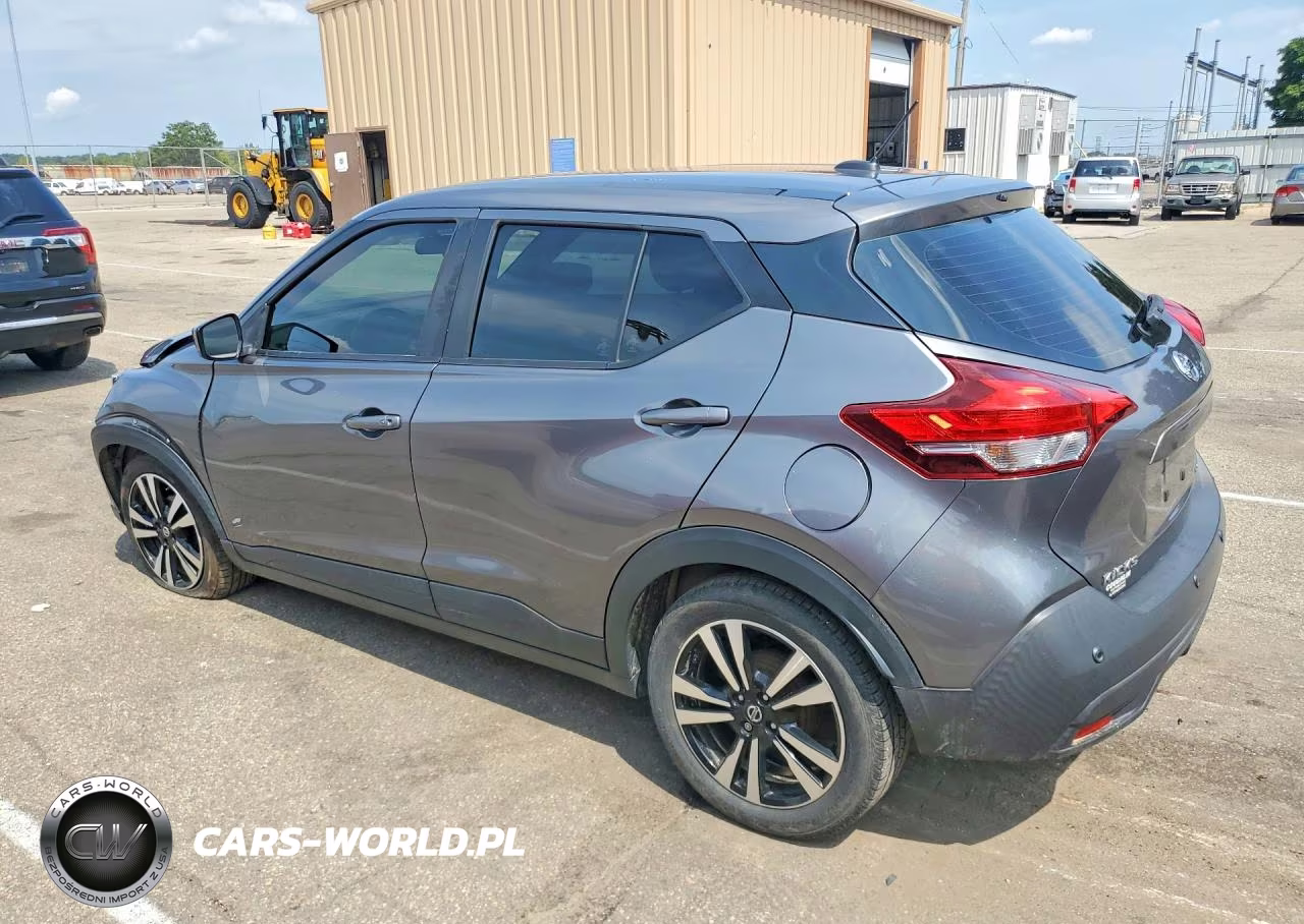 2020 Nissan Kicks Sv VIN:3N1CP5CV2LL497818 - 2
