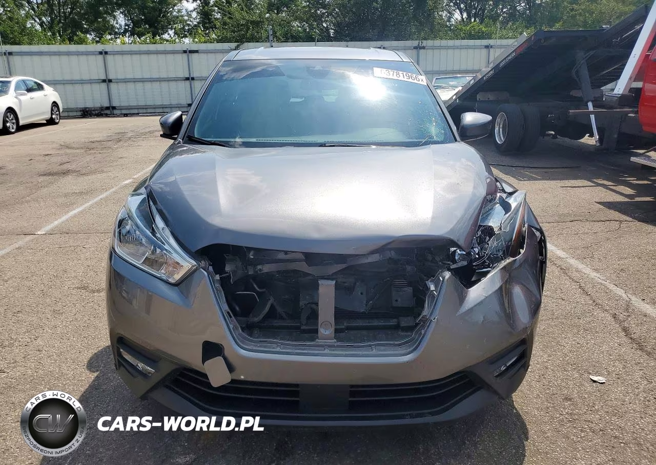 2020 Nissan Kicks Sv VIN:3N1CP5CV2LL497818 - 5