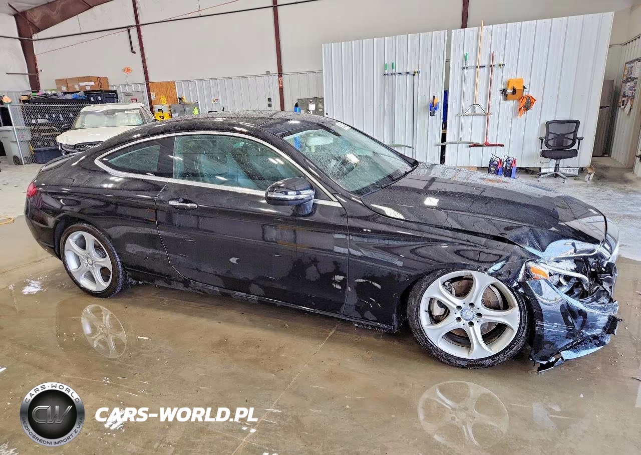 2017 Mercedes-Benz C 300 VIN:WDDWJ4JB1HF355739 - 4