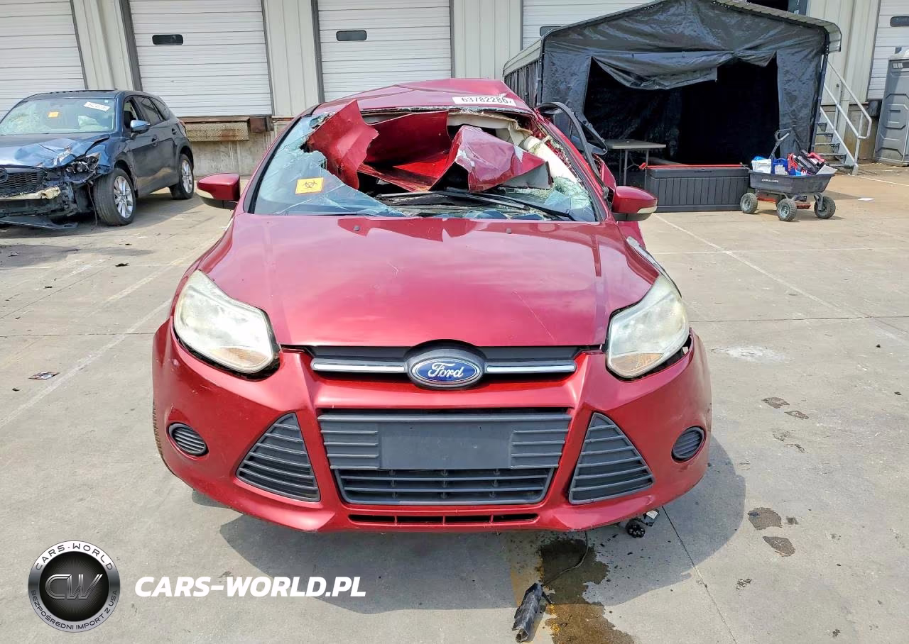 2014 Ford Focus Se VIN:1FADP3F21EL122482 - 5