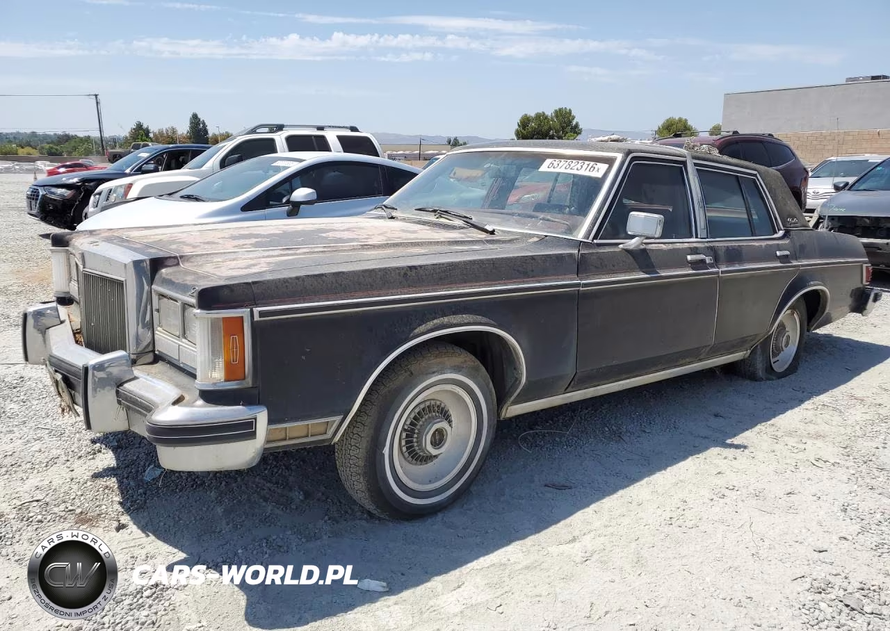 1980 Lincoln Versailles – zdjęcie 1 z 12