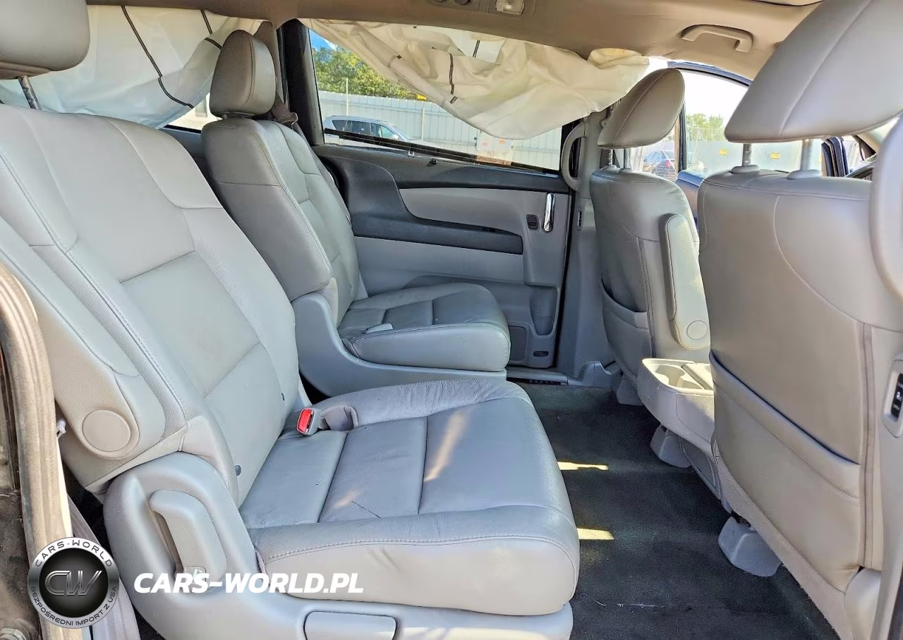 2017 Honda Odyssey Ex-L VIN:5FNRL5H61HB016032 - 11