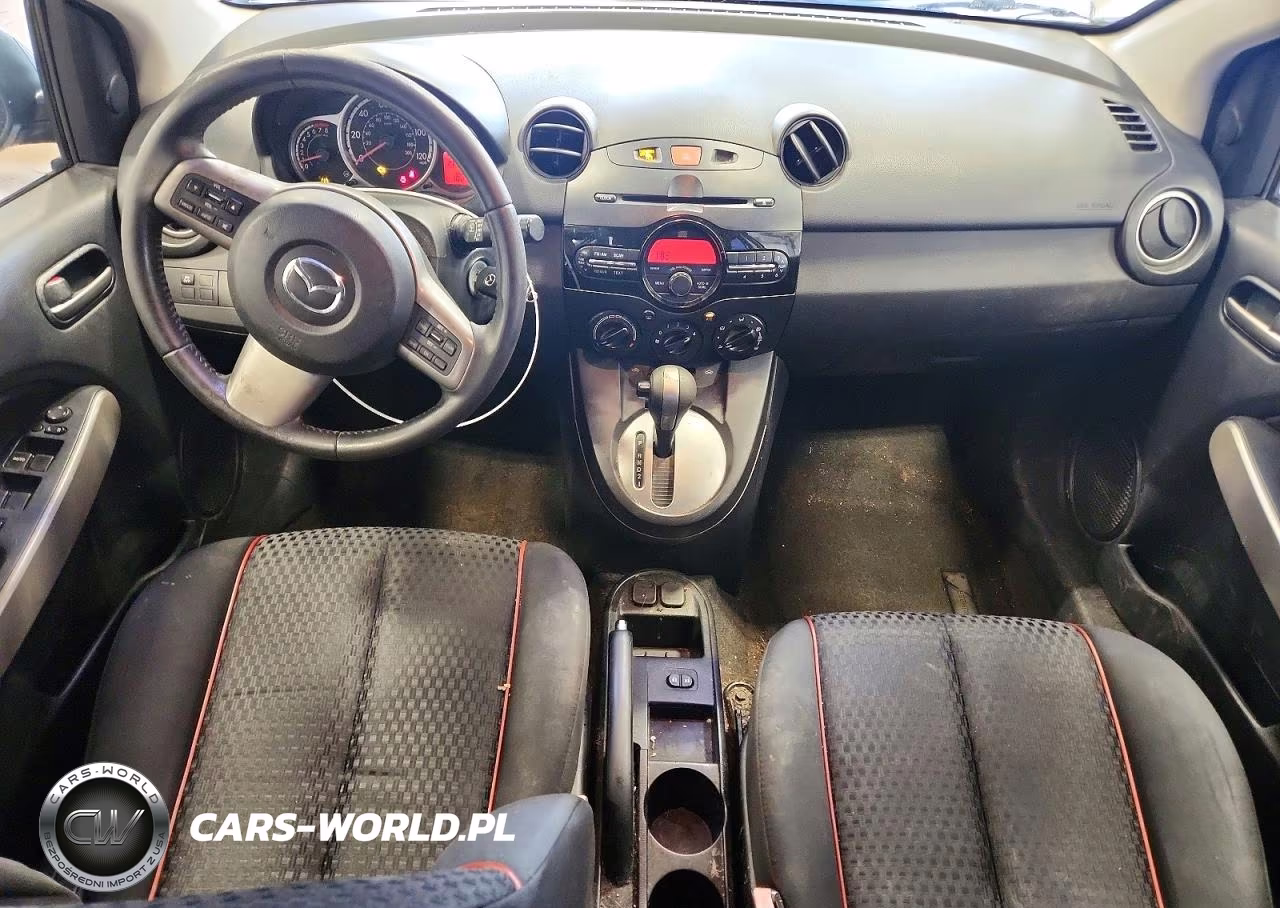 2011 Mazda Mazda2 VIN:JM1DE1HYXB0113654 - 8