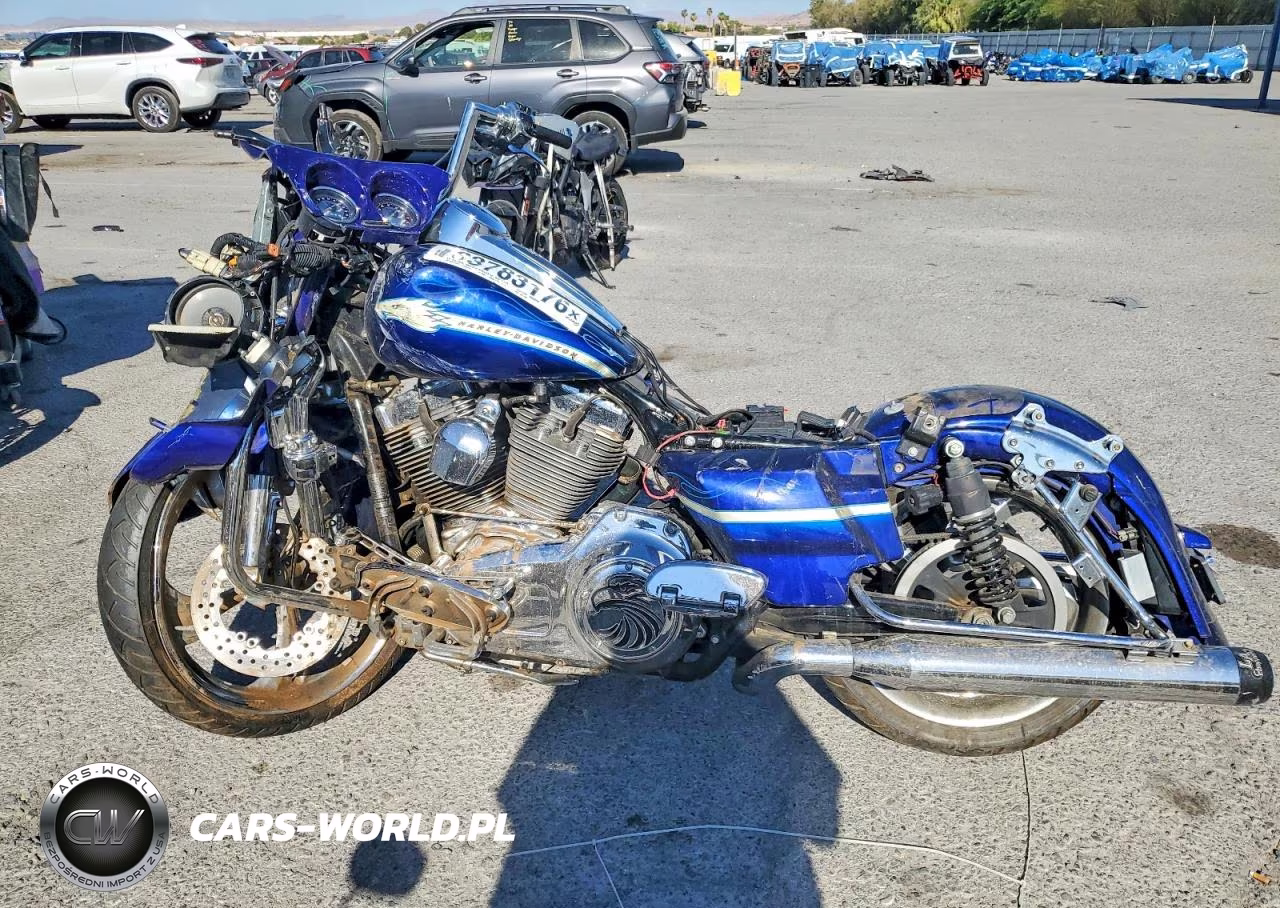2010 Harley-Davidson Flhxse VIN:1HD1PZ830AB951726 - 3