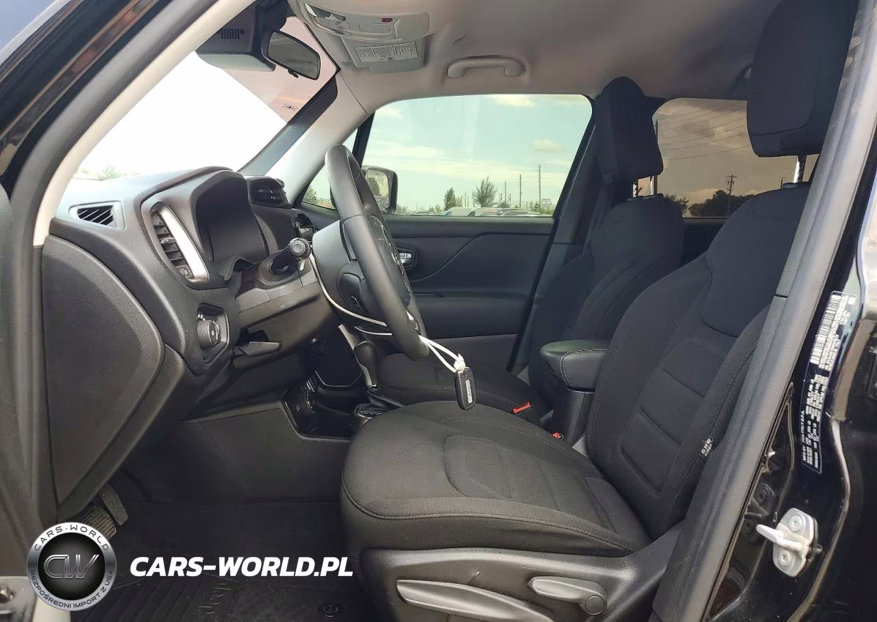 2022 Jeep Renegade Latitude VIN:ZACNJDB12NPN79412 - 7