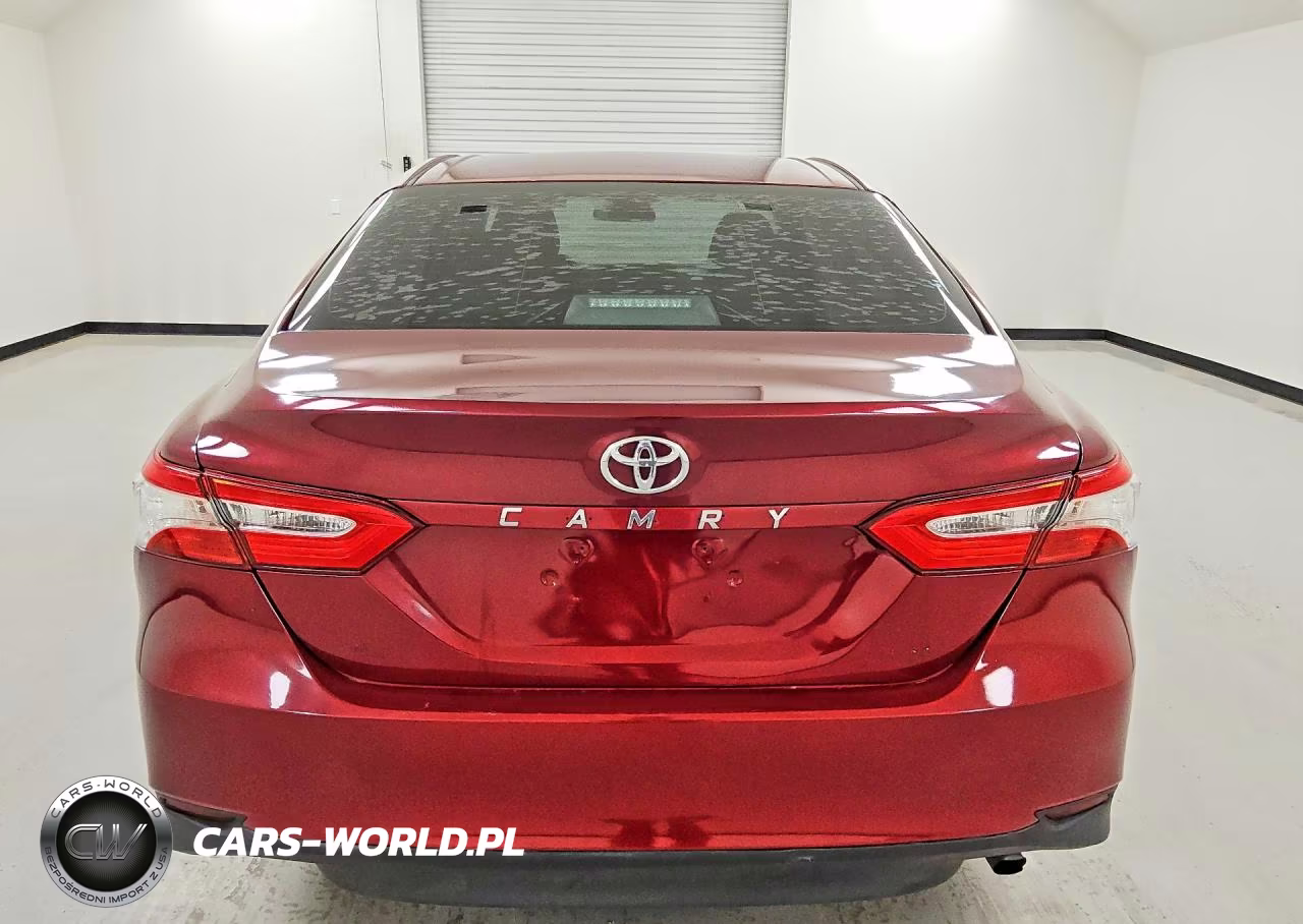 2018 Toyota Camry Le VIN:4T1B11HK7JU643324 - 6
