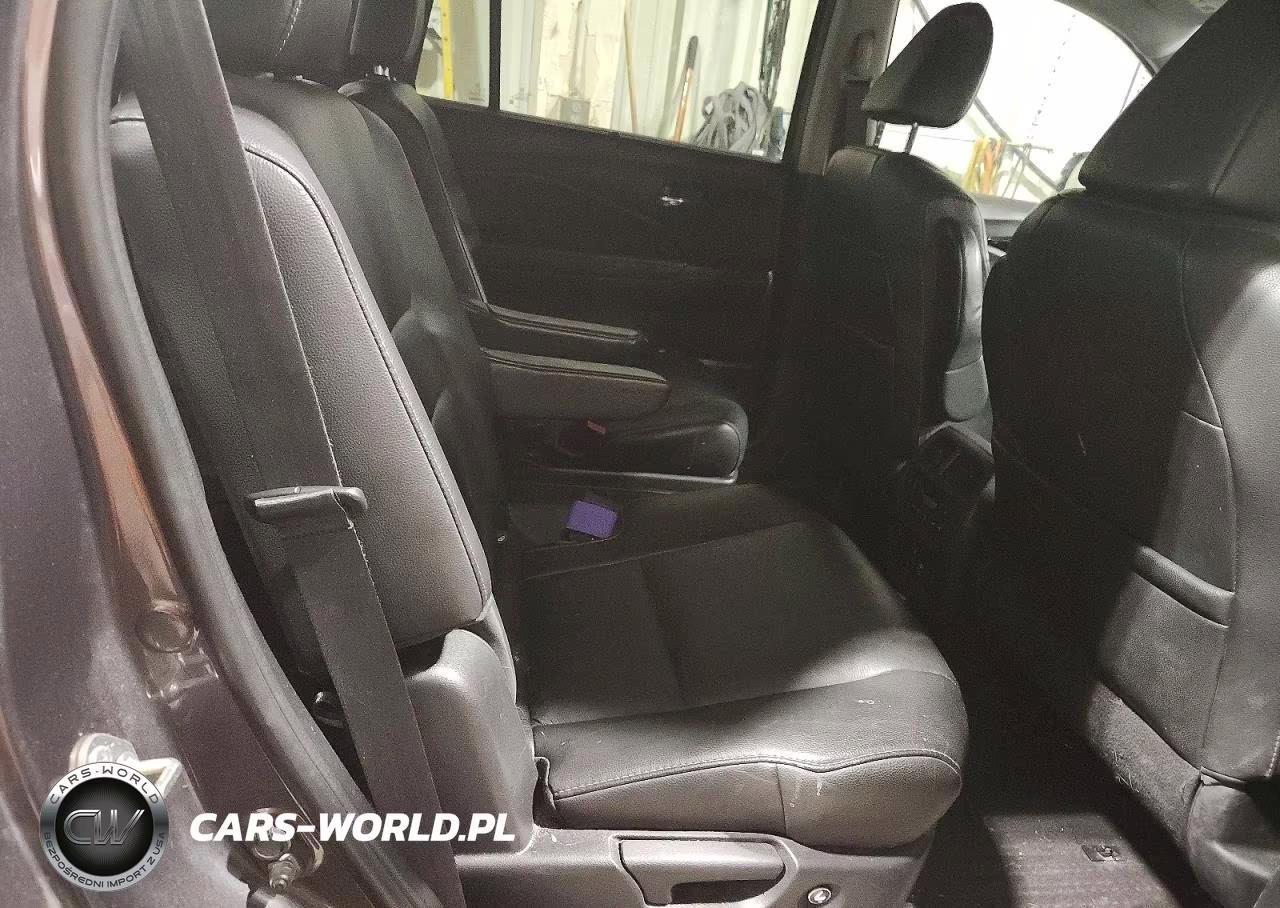 2019 Honda Pilot Touring VIN:5FNYF6H64KB087015 - 11