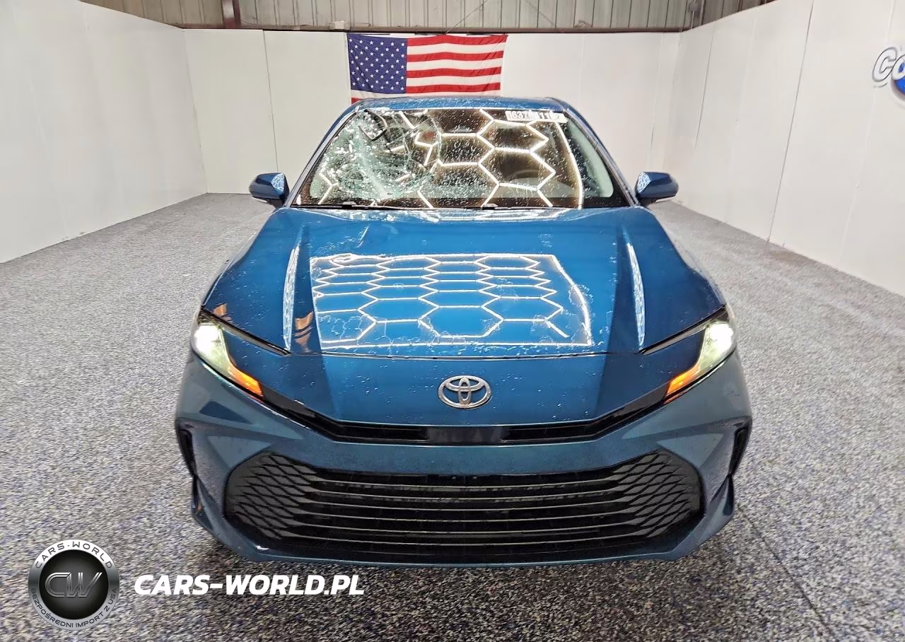 2025 Toyota Camry Le VIN:4T1DAACK9SU585198 - 5