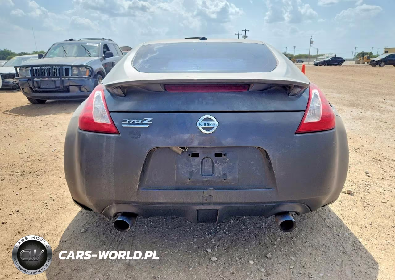 2010 Nissan 370Z Base VIN:JN1AZ4EH1AM502397 - 6