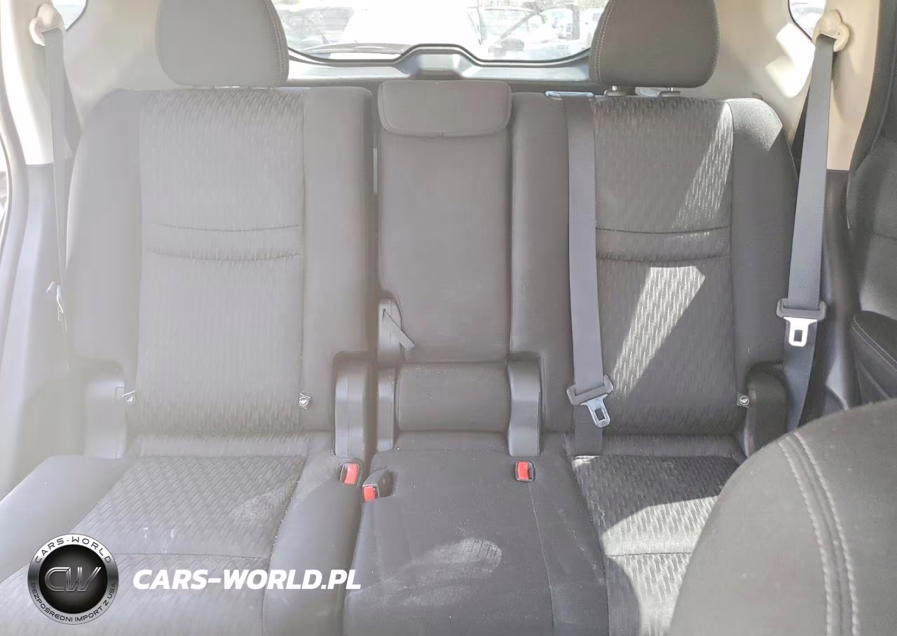 2018 Nissan Rogue S VIN:JN8AT2MT9JW456366 - 10