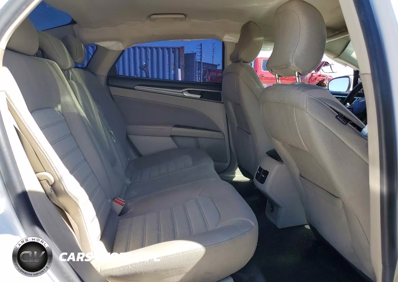 2019 Ford Fusion Se VIN:3FA6P0HD0KR239733 - 10