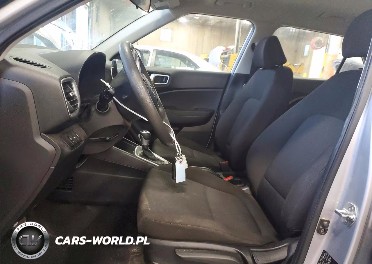 2020 Hyundai Venue Se VIN:KMHRB8A32LU018730 - 7