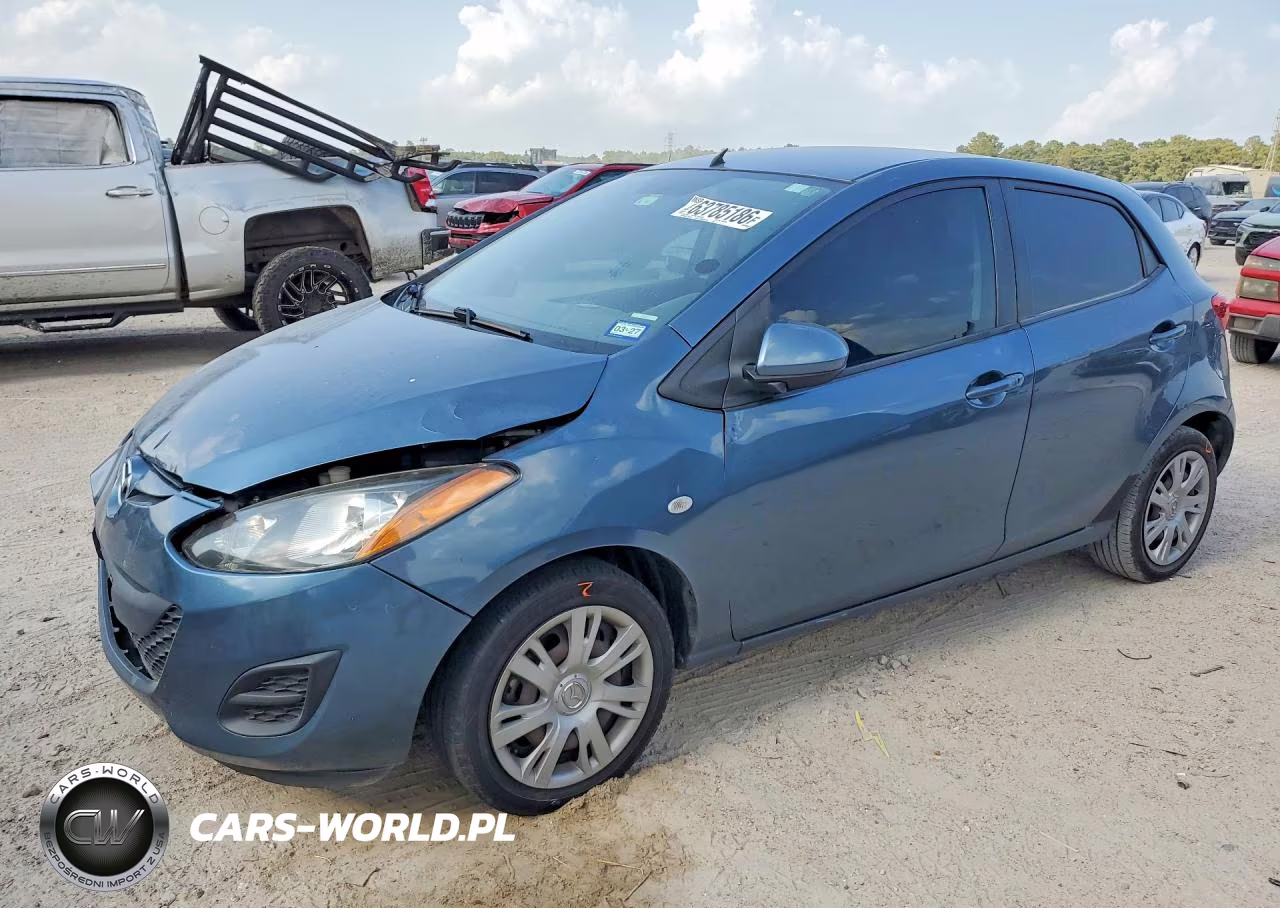 2014 Mazda 2 – zdjęcie 1 z 13