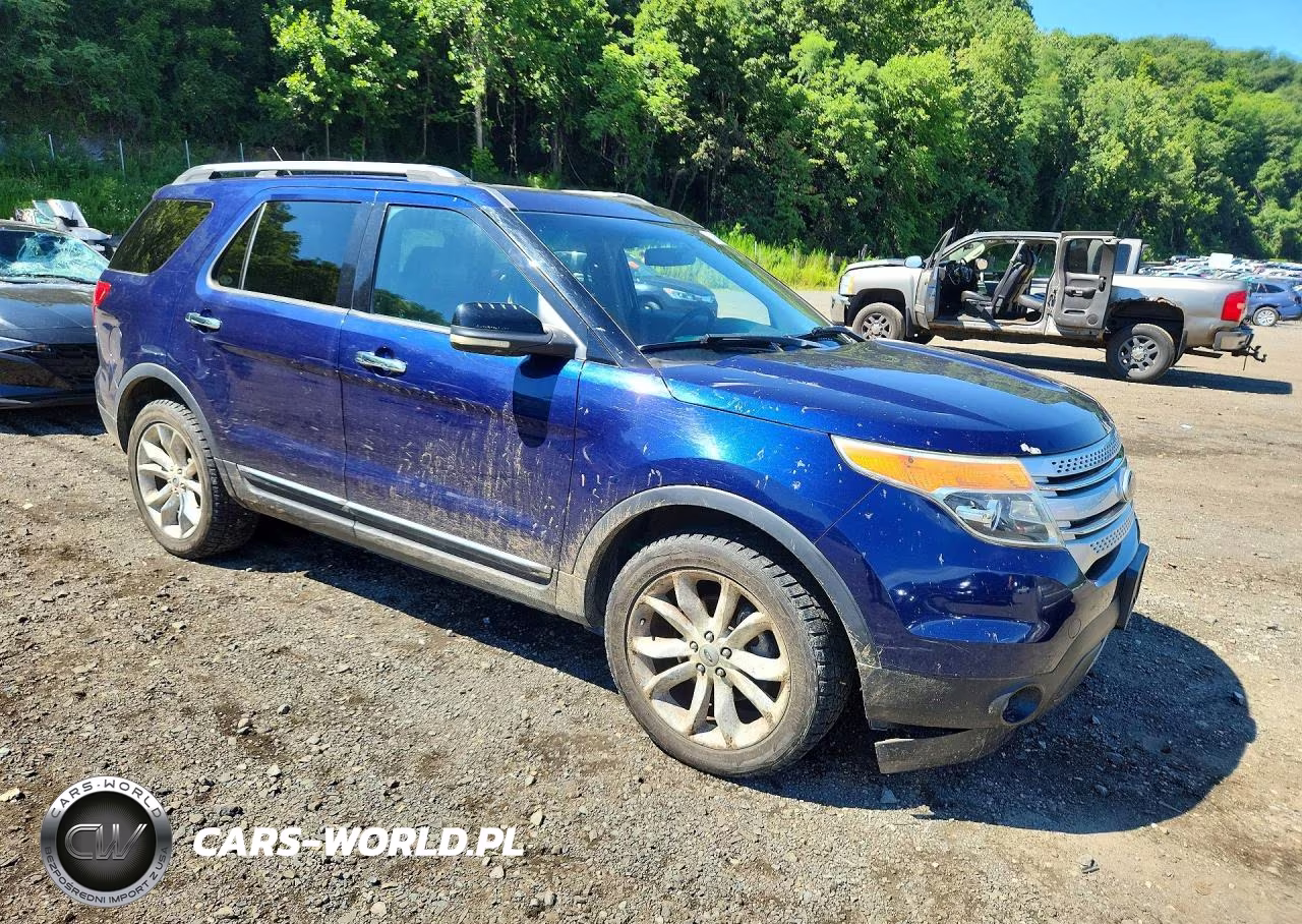 2011 Ford Explorer Xlt VIN:1FMHK8D85BGA08483 - 4