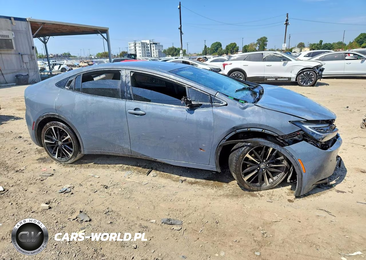 2023 Toyota Prius Le VIN:JTDADABU0P3004377 - 4