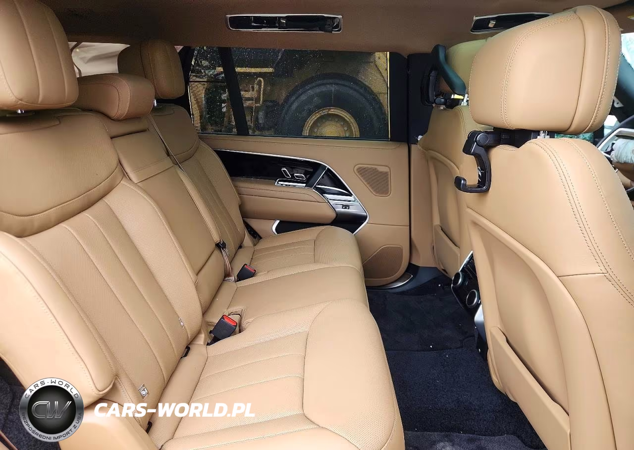 2026 Land Rover Range Rover Se VIN:SALKPBFU1TA356345 - 11