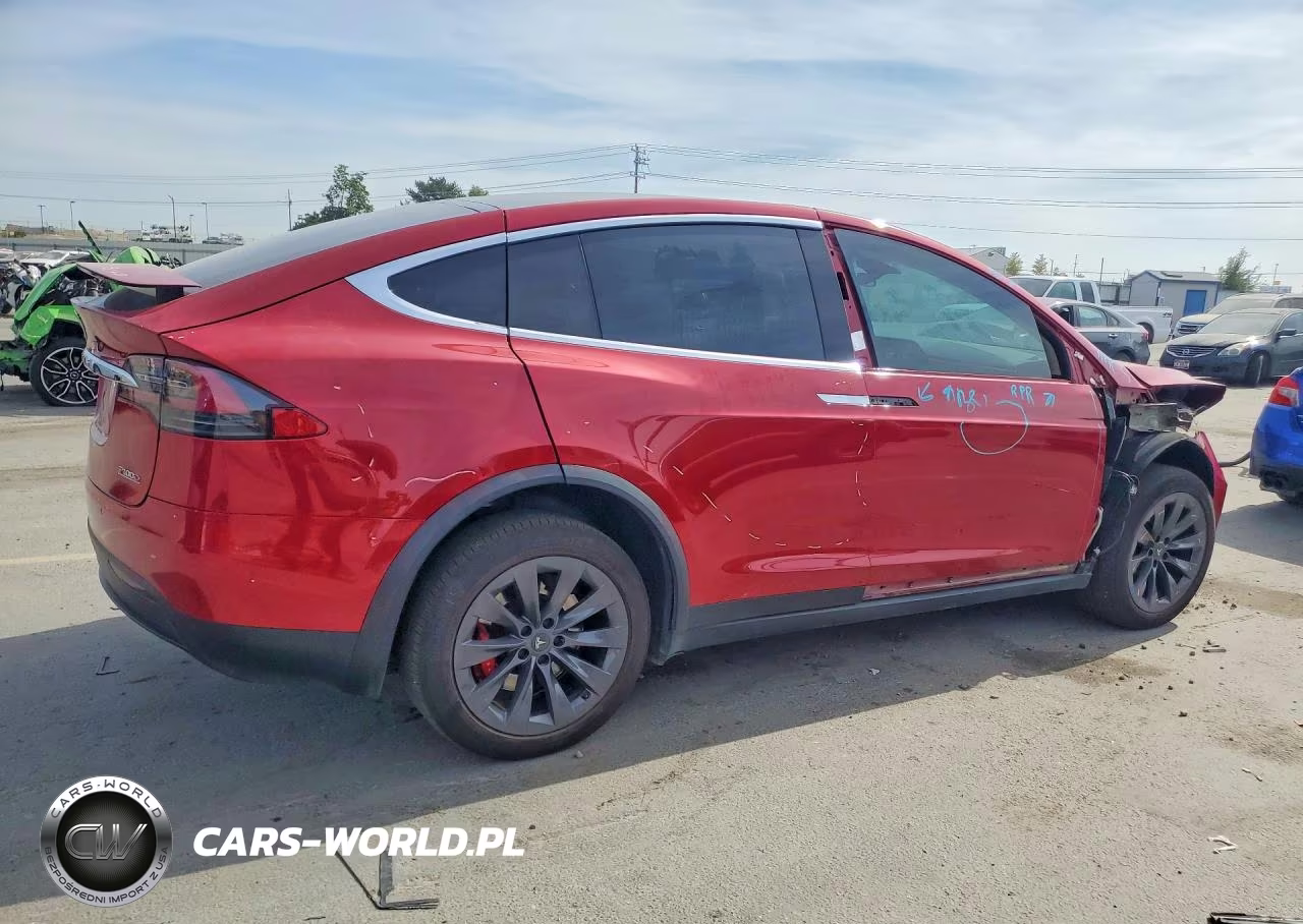 2018 Tesla Model X VIN:5YJXCBE44JF095534 - 3