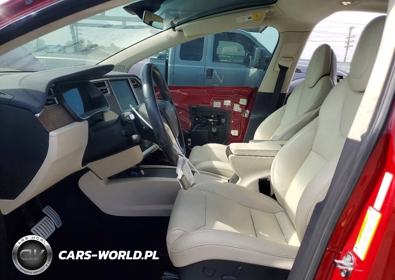 2018 Tesla Model X VIN:5YJXCBE44JF095534 - 7