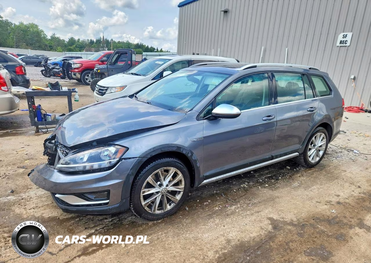 2018 Volkswagen Golf Alltrack S – zdjęcie 1 z 14