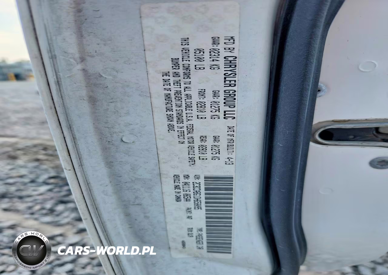 2013 Chrysler 300 S VIN:2C3CCABG1DH658095 - 12