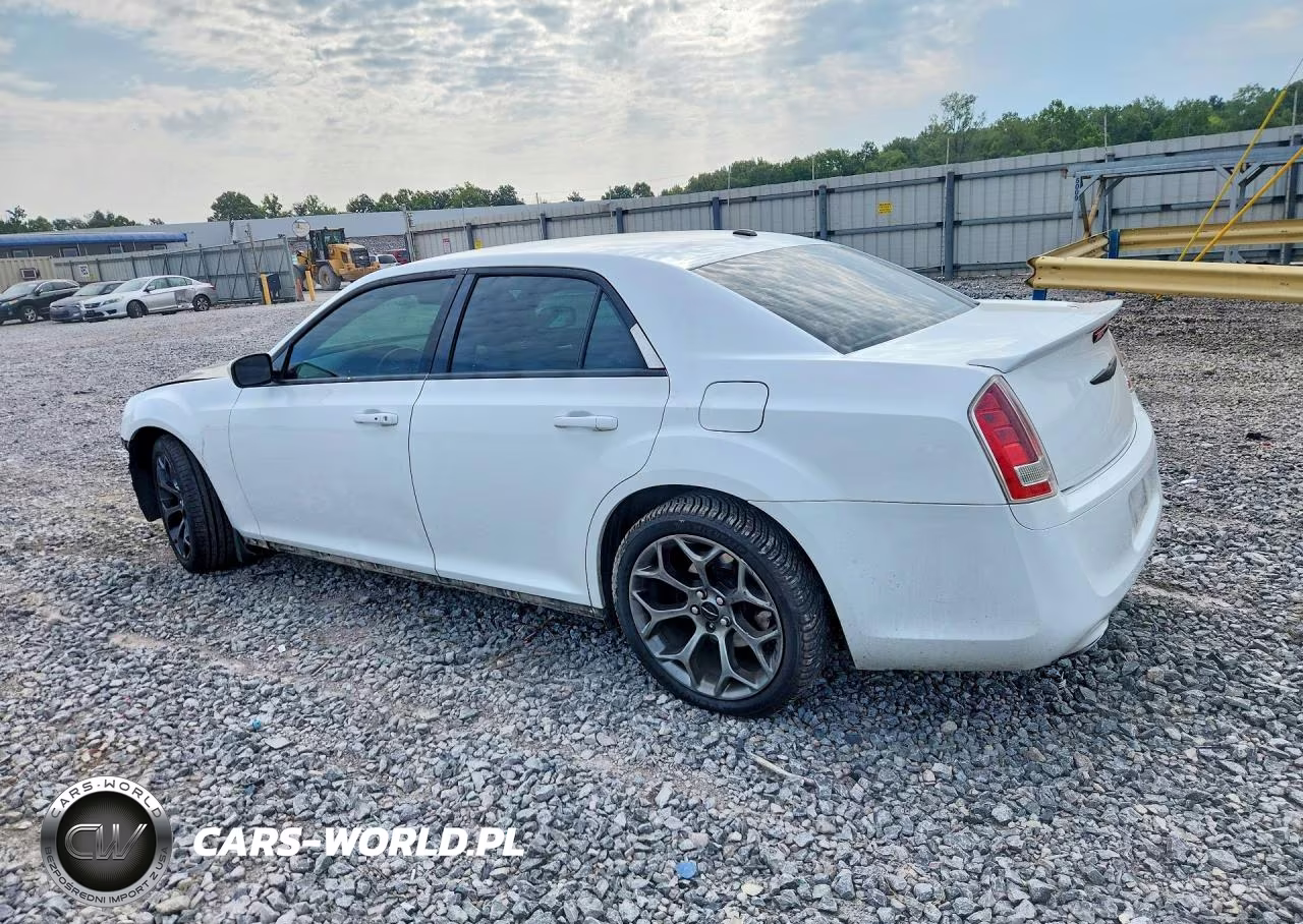 2013 Chrysler 300 S VIN:2C3CCABG1DH658095 - 2