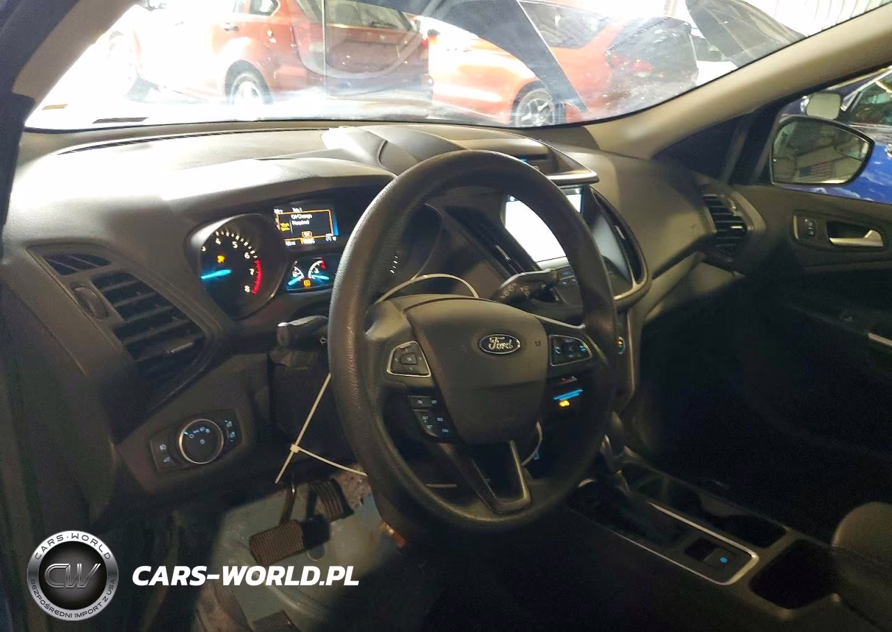 2018 Ford Escape Se VIN:1FMCU9GD1JUA28409 - 8