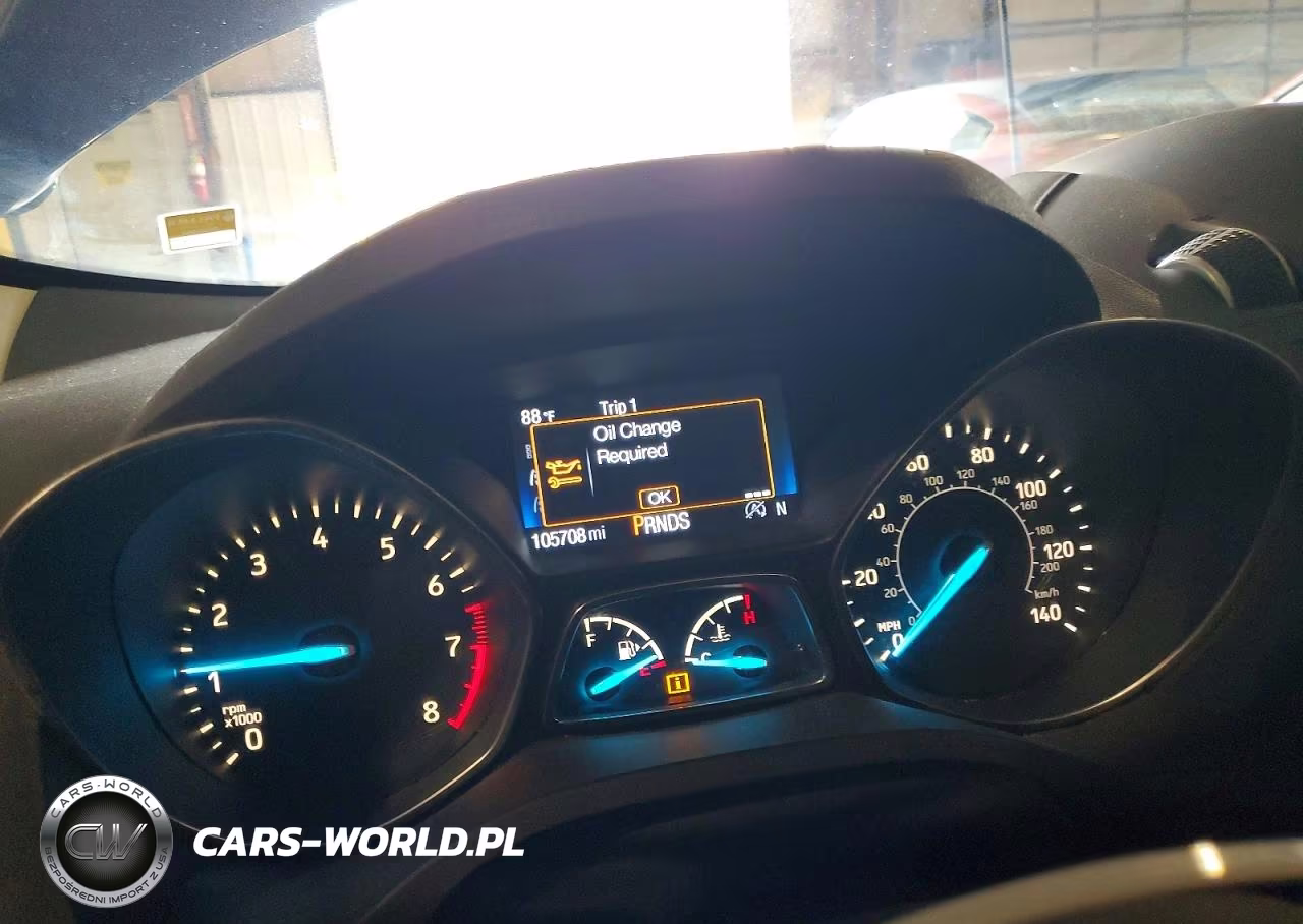 2018 Ford Escape Se VIN:1FMCU9GD1JUA28409 - 9