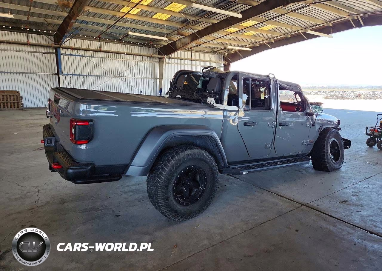 2020 Jeep Gladiator Rubicon VIN:1C6JJTBG0LL162945 - 3