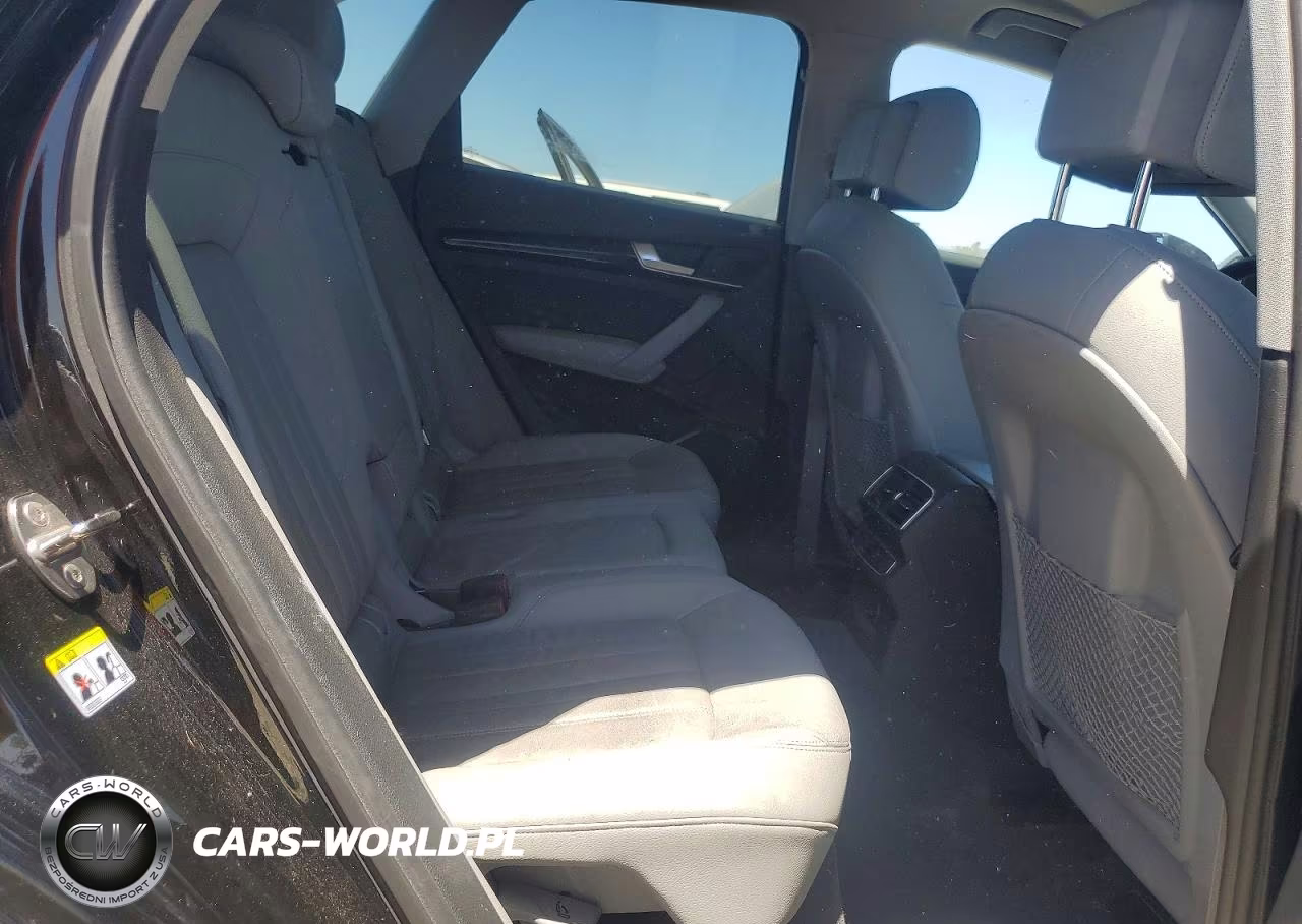 2018 Audi Q5 Premium VIN:WA1ANAFY7J2221569 - 11