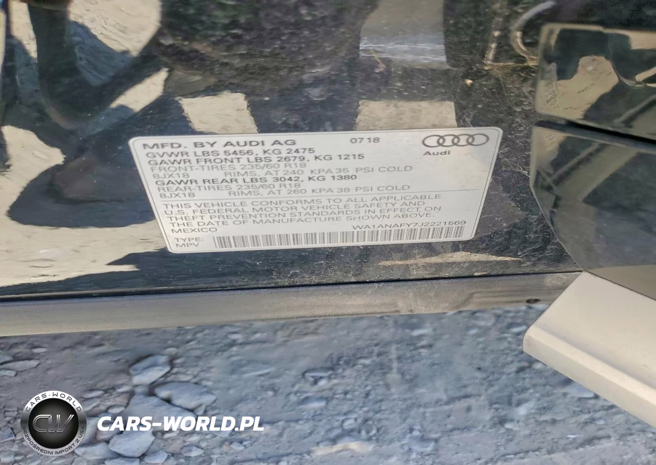 2018 Audi Q5 Premium VIN:WA1ANAFY7J2221569 - 13