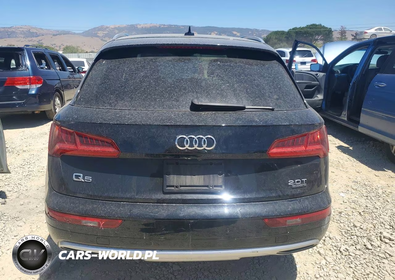2018 Audi Q5 Premium VIN:WA1ANAFY7J2221569 - 6