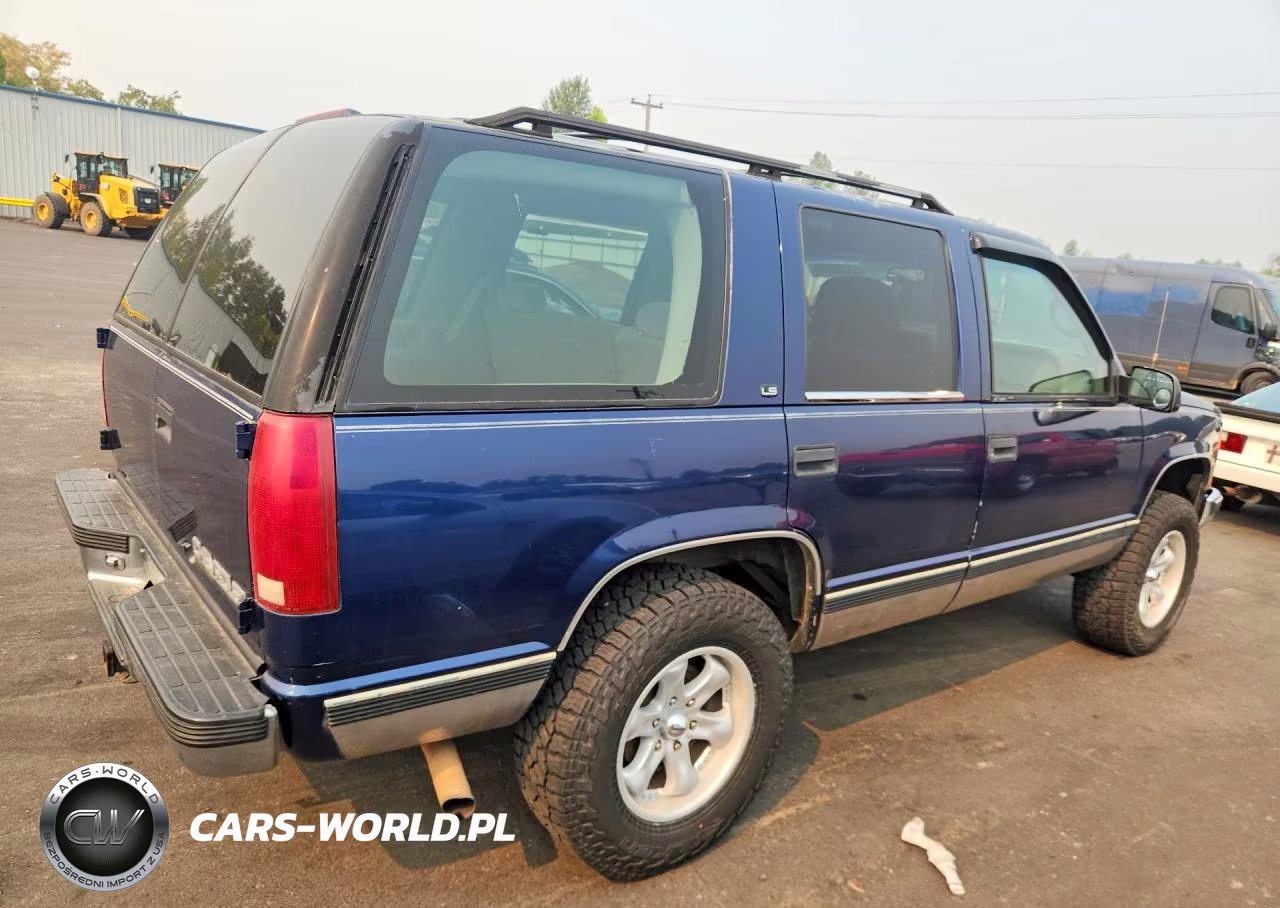 1999 Chevrolet Tahoe K1500 VIN:1GNEK13R4XJ535098 - 3