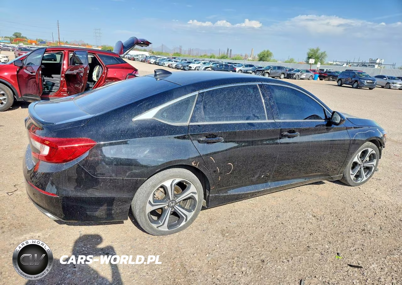 2018 Honda Accord Sport VIN:1HGCV1F37JA267980 - 3