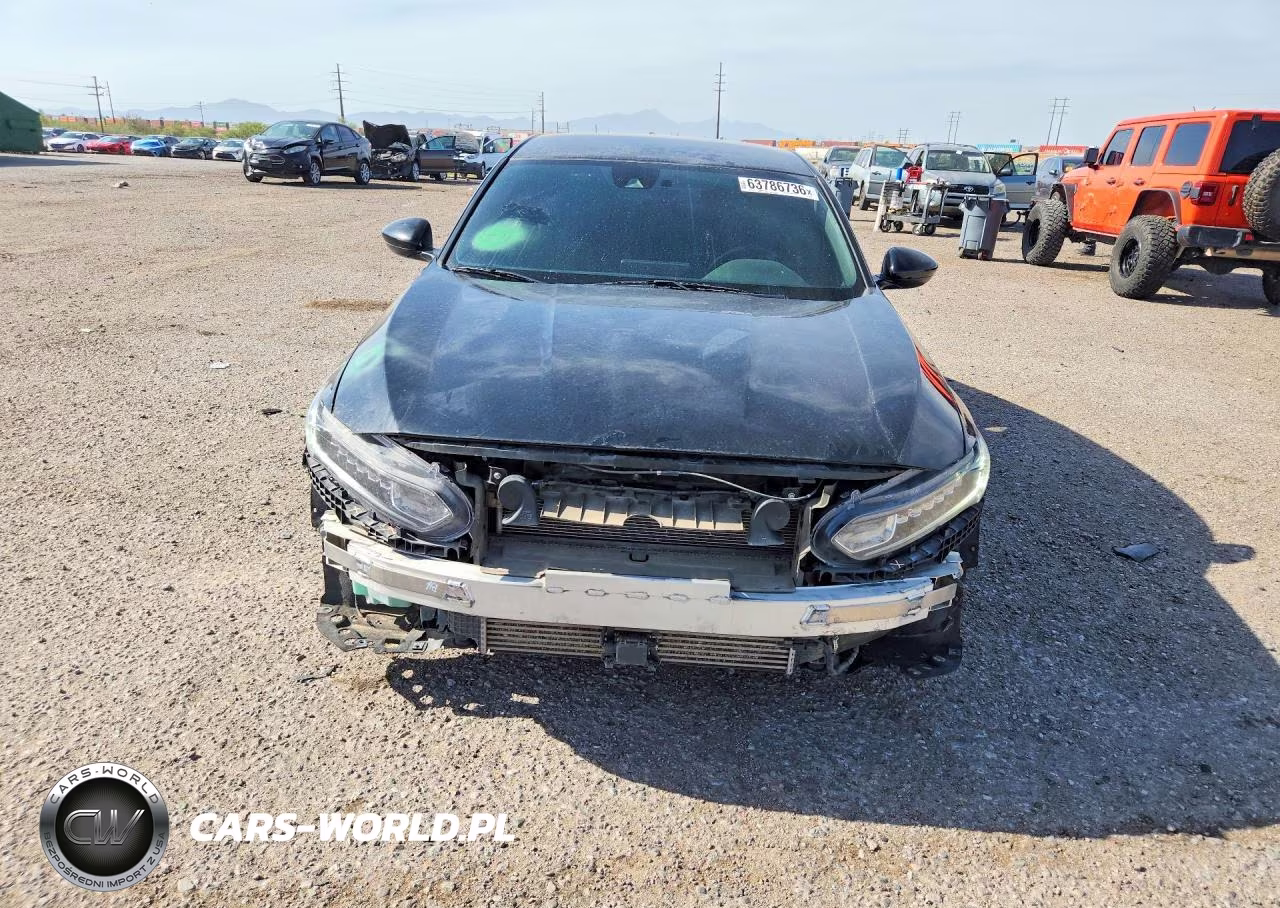 2018 Honda Accord Sport VIN:1HGCV1F37JA267980 - 5