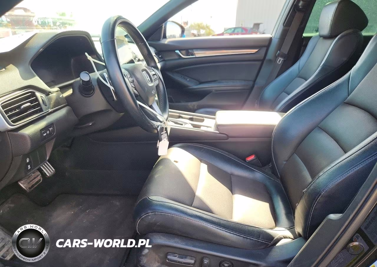 2018 Honda Accord Sport VIN:1HGCV1F37JA267980 - 7