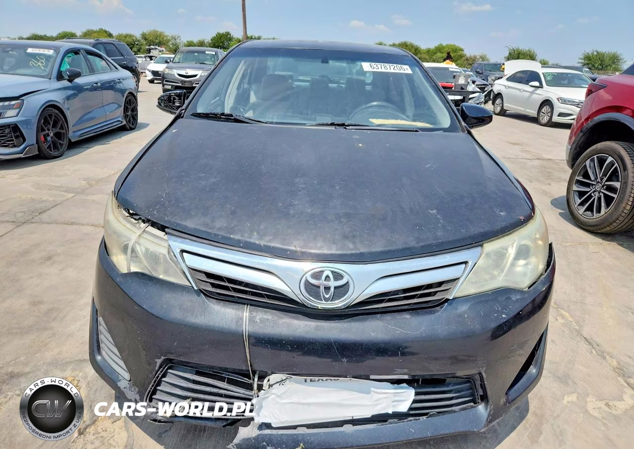 2014 Toyota Camry Le VIN:4T4BF1FK1ER336960 - 5