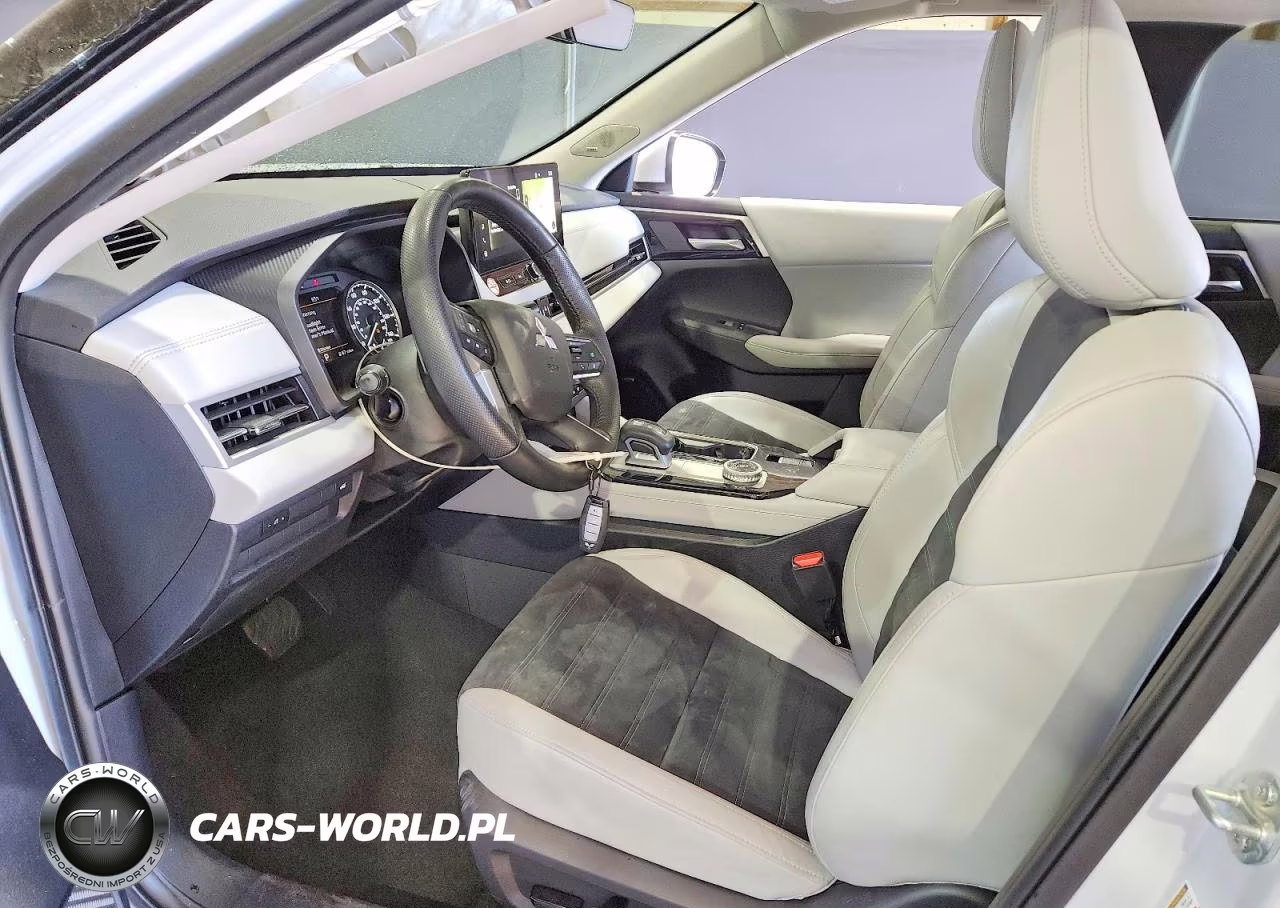 2025 Mitsubishi Outlander Se VIN:JA4J4VA88SZ028969 - 7