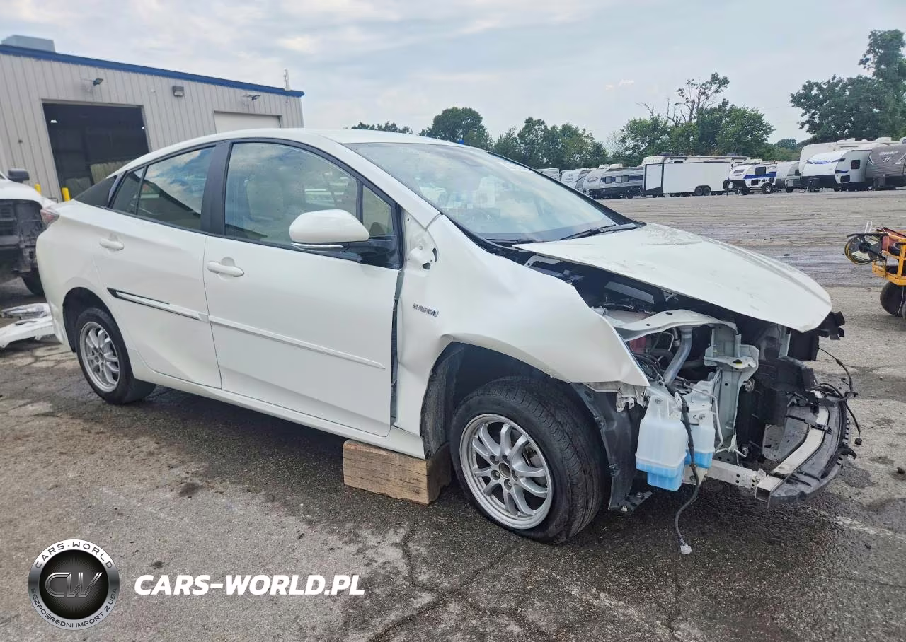 2017 Toyota Prius Four VIN:JTDKARFU0H3531147 - 4