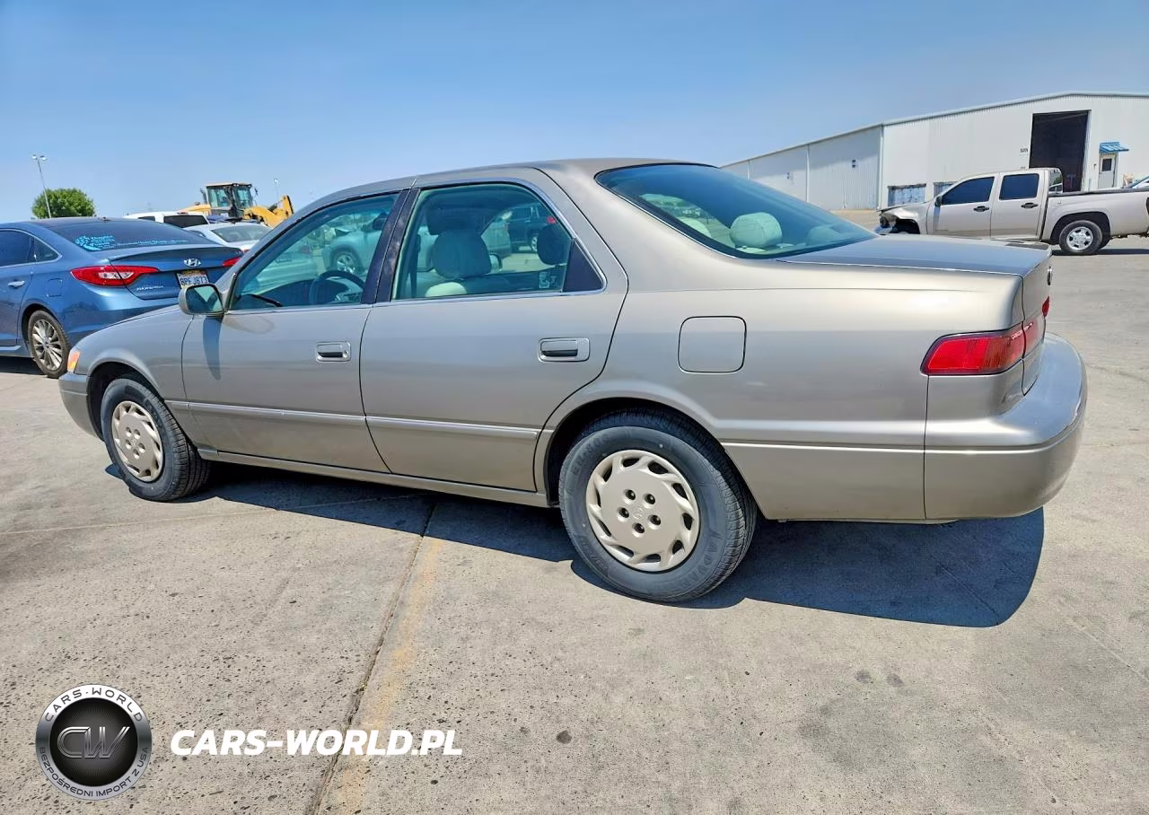 1997 Toyota Camry Le VIN:4T1BG22K9VU179097 - 2