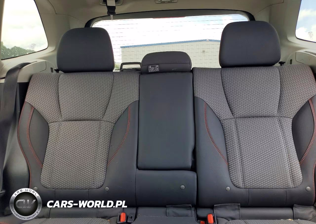 2019 Subaru Forester Sport VIN:JF2SKAKC7KH553024 - 10