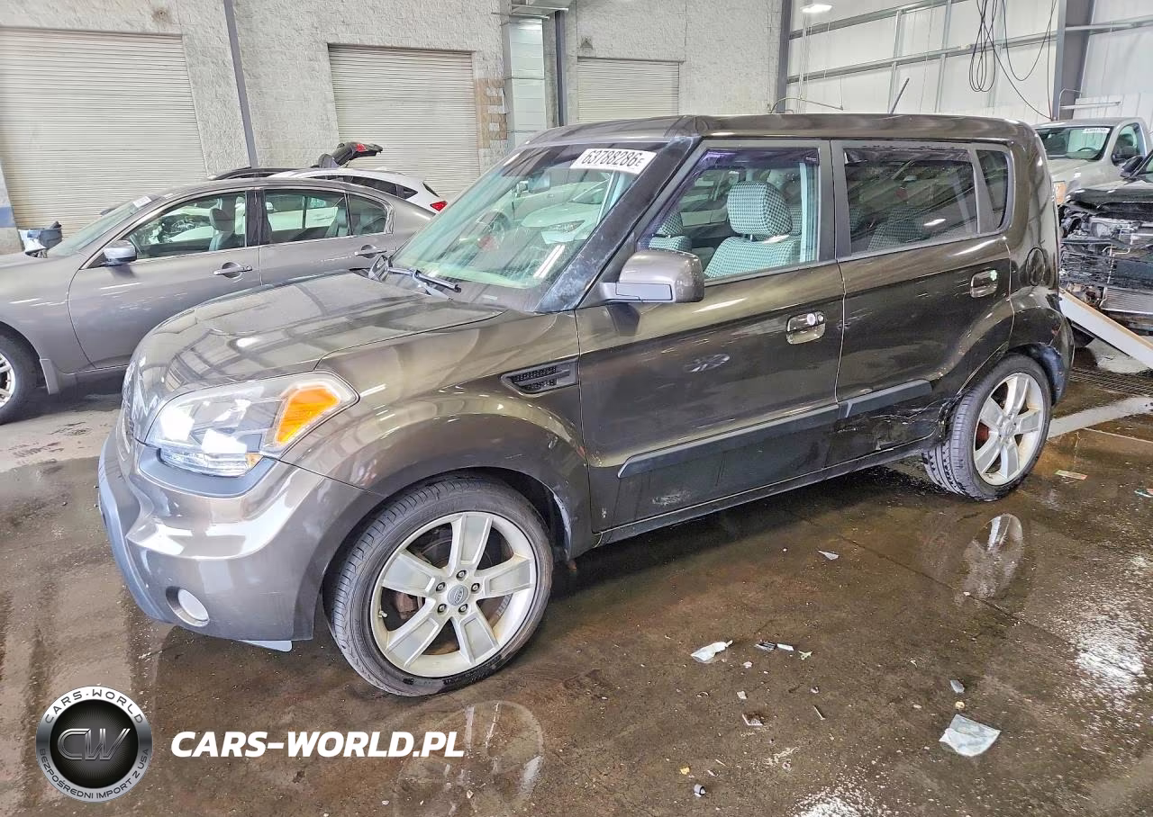 2010 Kia Soul +