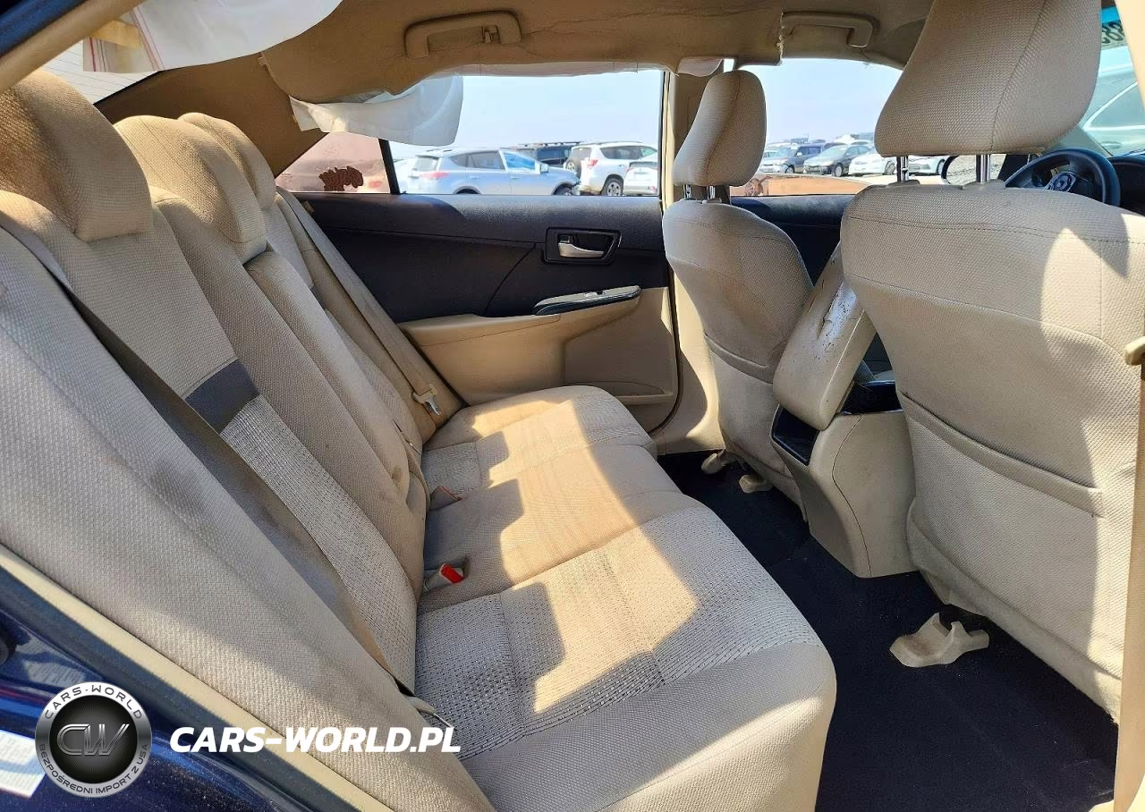 2014 Toyota Camry Le VIN:4T4BF1FK7ER382115 - 10