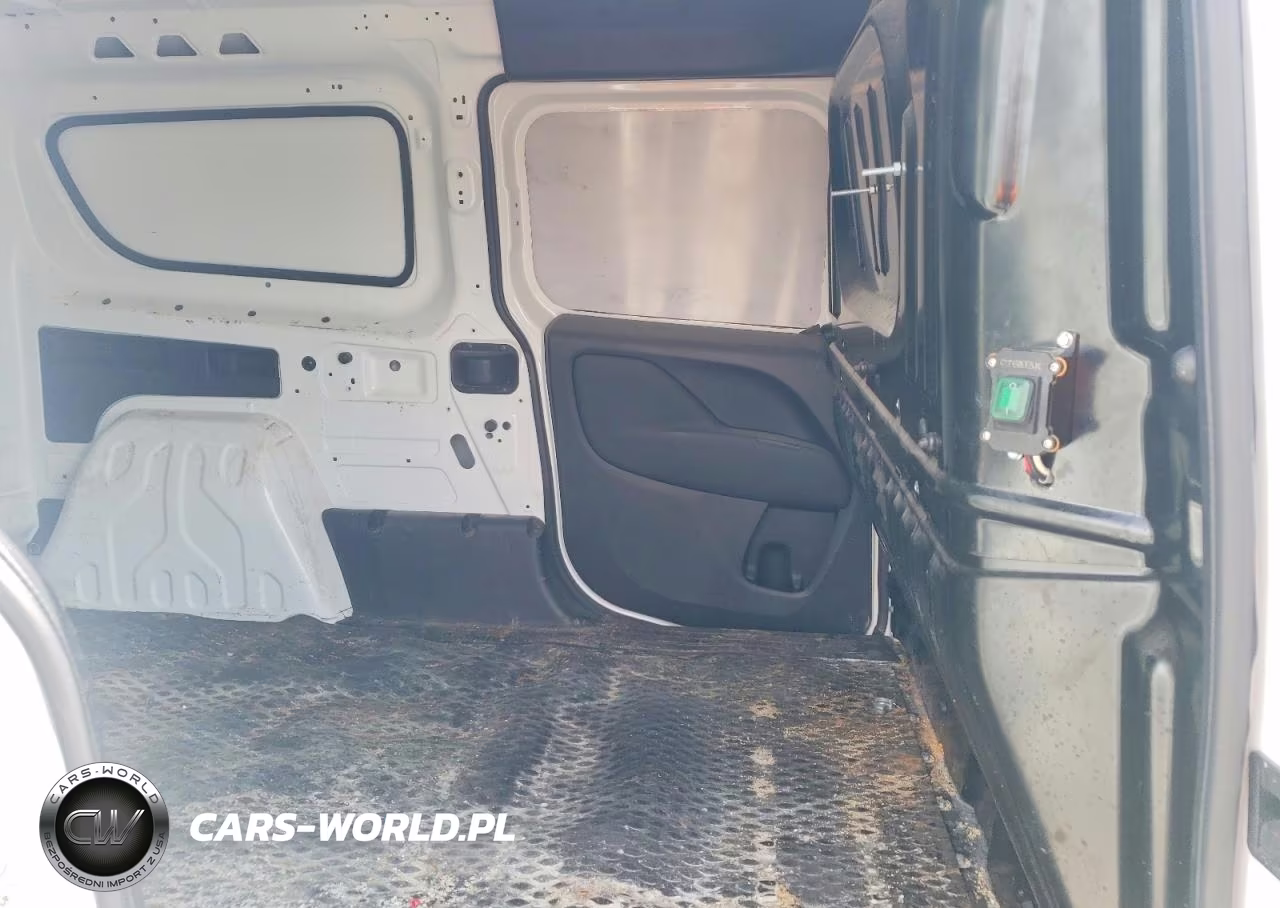 2022 Ram Promaster City Tradesman VIN:ZFBHRFAB3N6Y72739 - 11