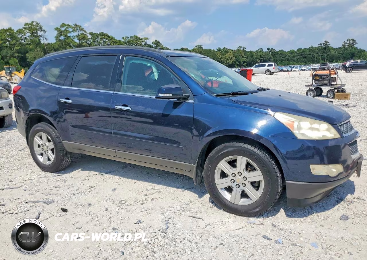 2010 Chevrolet Traverse Lt VIN:1GNLRFED7AJ266233 - 4